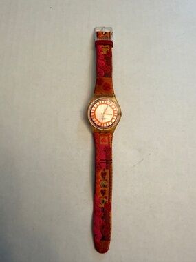 Vintage SWATCH 2001 Love Layers GP115 Red Gold Hearts New Battery